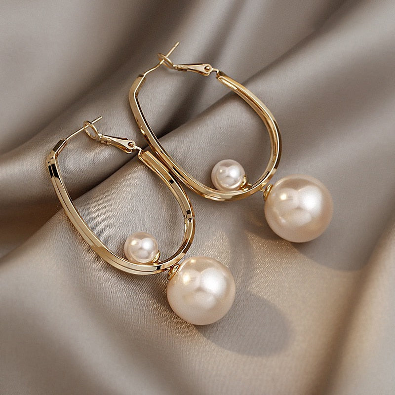 Vintage Charming Pearl Earrings