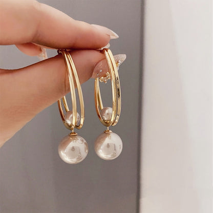 Vintage Charming Pearl Earrings